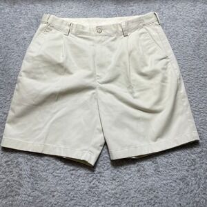 LL Bean Comfort Waist Pleated Chino Shorts Mens 35 Cream Cotton Twill 240259